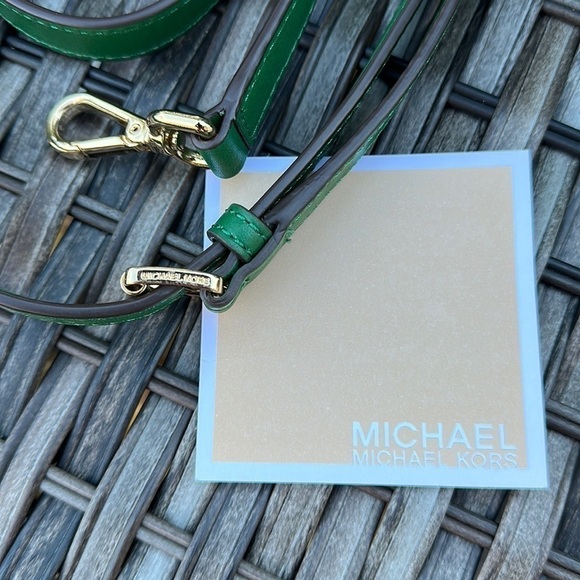 𝅺MICHAEL KORS Hamilton Emerald Green Large Leather Tote Bag - Picture 12 of 16